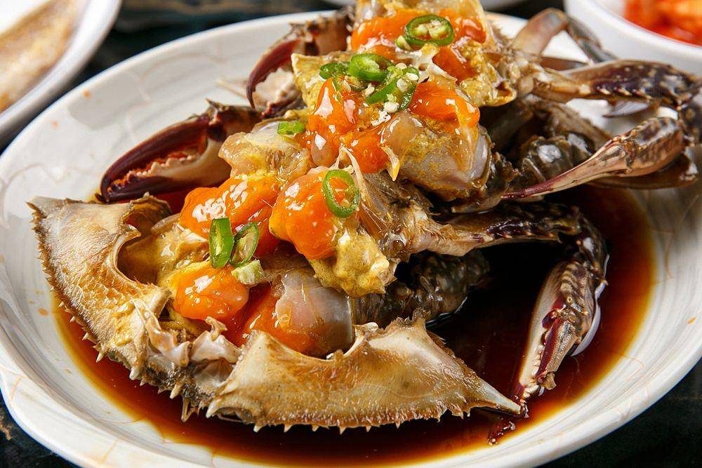 ganjang gejang (arrivalguides.com)