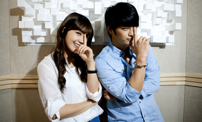 9 Pasangan Drakor Paling Sopan, Jarang Skinship Lho!