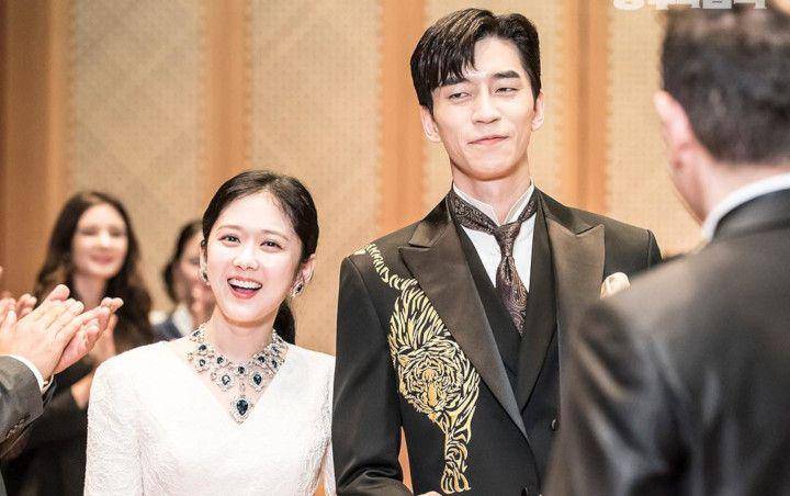 Jang Na Ra dan Shin Sung Rok (dok. SBS/The Last Empress)