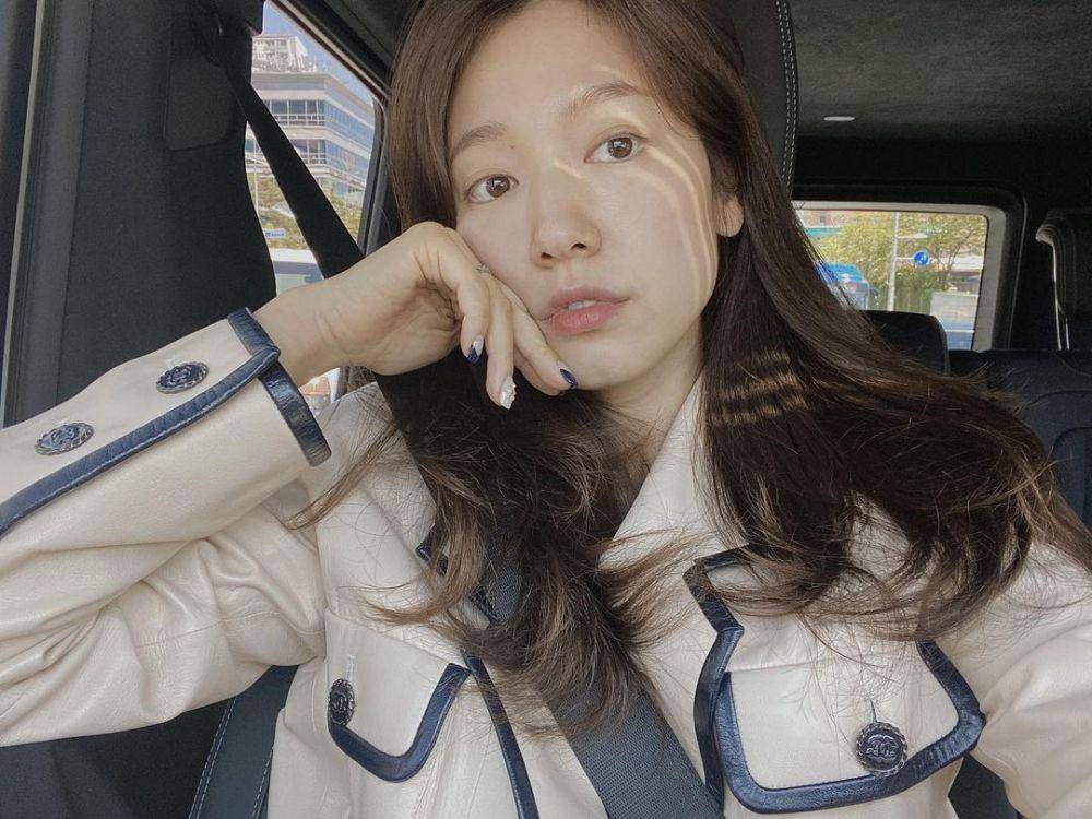 Park Shin Hye (instagram.com/ssinz7)