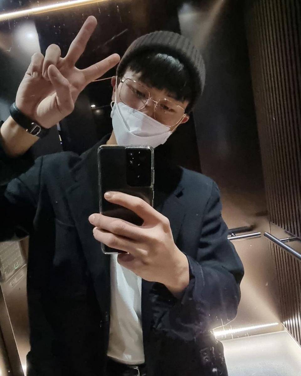 potret Yook Sung Jae (instagram.com/yook_can_do_it)