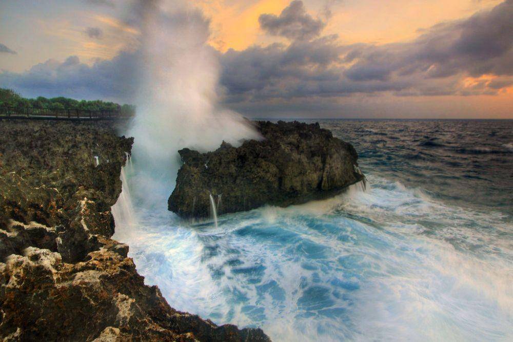 Tempat Wisata Nusa Dua (kintamani.id)
