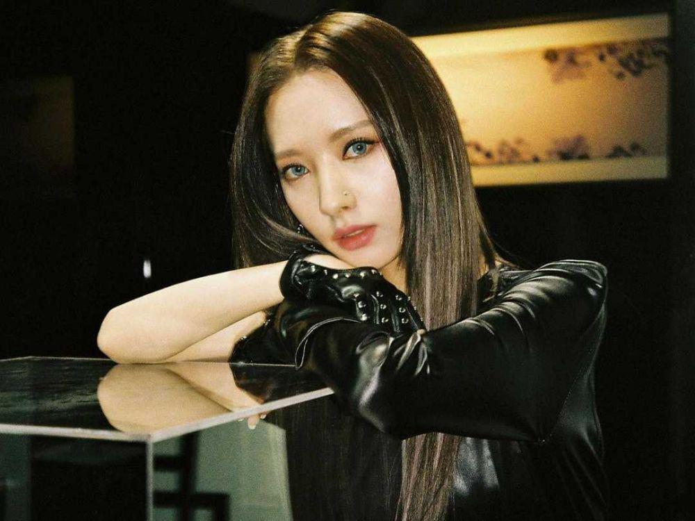 Trendi dan Effortless, 10 Ide Outif Hitam Ala Bona WJSN Catchy Abis!
