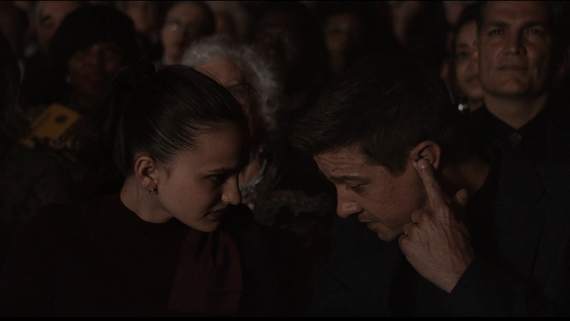 Alat bantu dengar Clint Barton. (Disney+ Hotstar/Hawkeye)