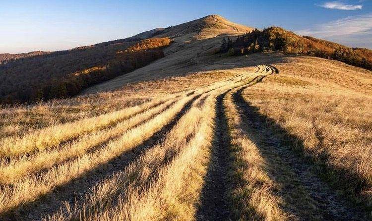 Pegunungan Bieszczady (instagram.com/bieszczadymountains)