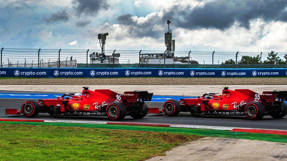 mobil Charles Leclerc dan Carlos Sainz (formula1.com)