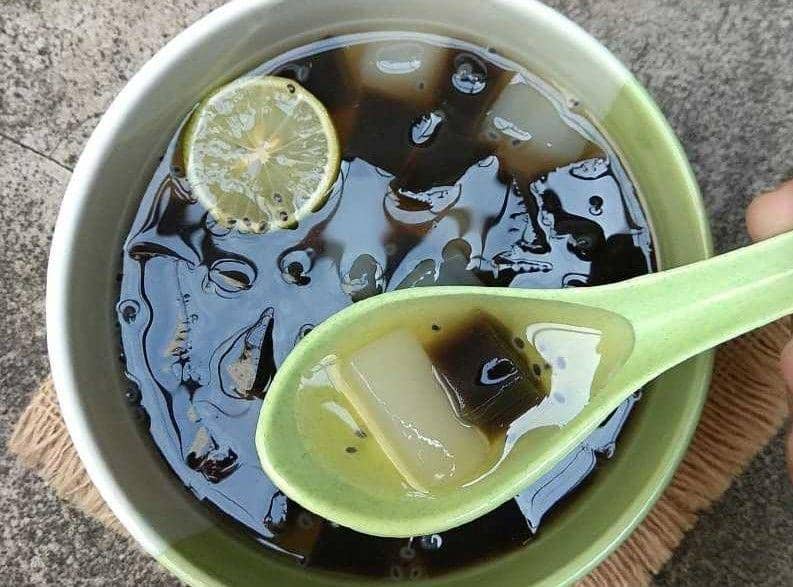 ilustrasi cincau jeruk nipis (yummy.co.id/jihan sungkar)