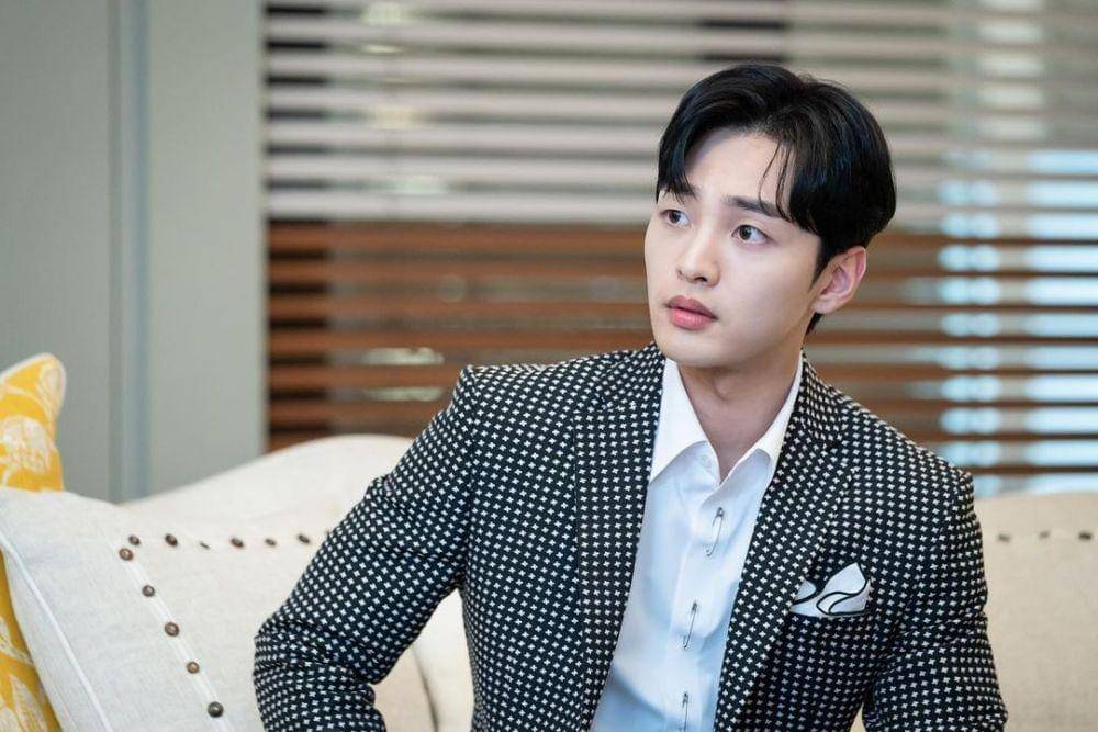 Kim Min Jae sebagai Jin Moo Hak (dok. KBS2/Dali and Cocky Prince)
