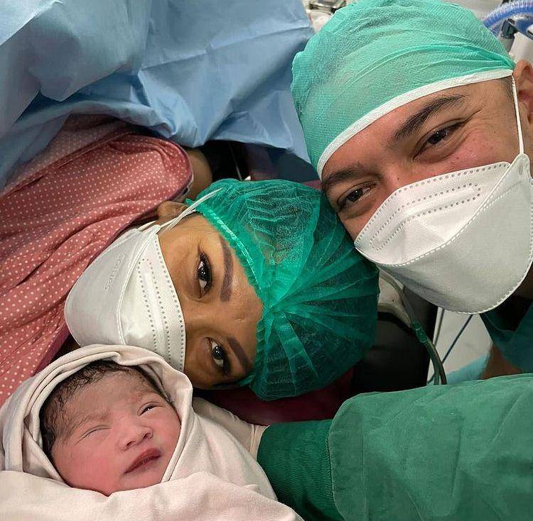 Nola B3 melahirkan anak keempat (Instagram.com/ney_neo)