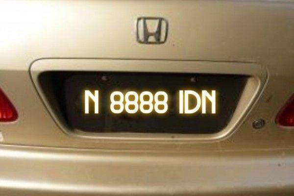 Plat Nomor Kendaraan (idntimes.com)