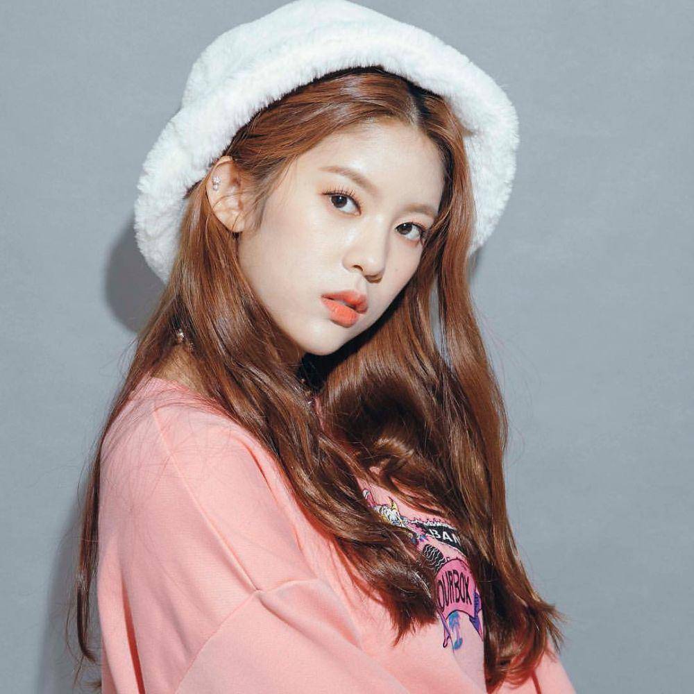 Daisy eks Momoland (instagram.com/daisymmland)