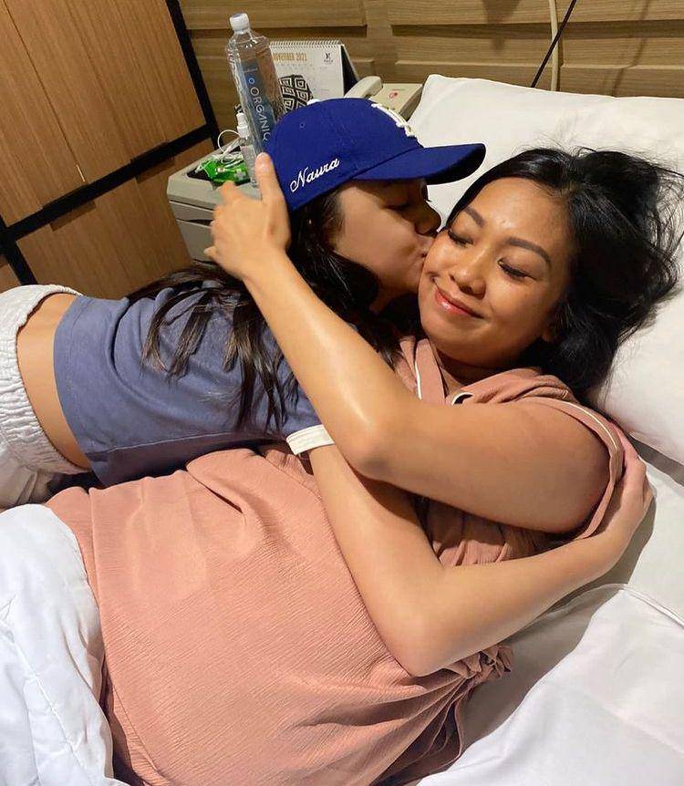Nola B3 melahirkan anak keempat (Instagram.com/ney_neo)