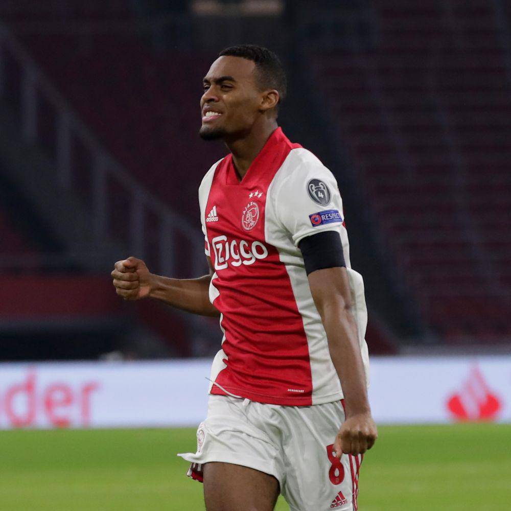 potret Ryan Gravenberch (twitter.com/ChampionsLeague)