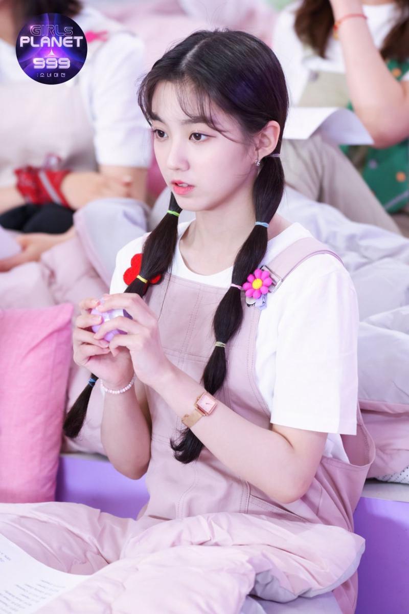 Yeseo Kep1er (twitter.com/_girlsplanet999)