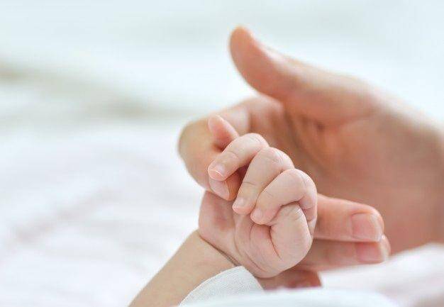 Pitolisant dapat mengganggu efek pengendalian kelahiran hormonal. (freepik.com/onlyyouqj)