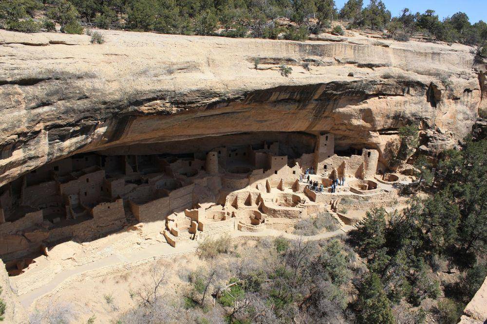 arsitektur alami Indian di Taman Nasional Mesa Verde, Colorado, Amerika Serikat (pixabay.com/fordidea)