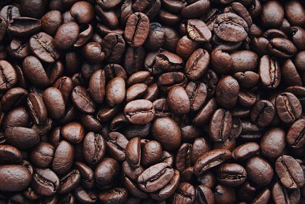 ilustrasi kopi lama disangrai (pexels.com/Igor Haritanovich)
