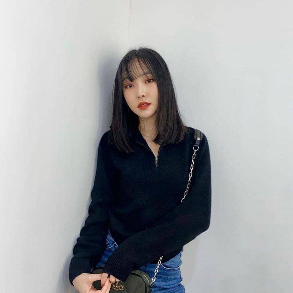 Yuju eks GFRIEND (instagram.com/yuuzth)