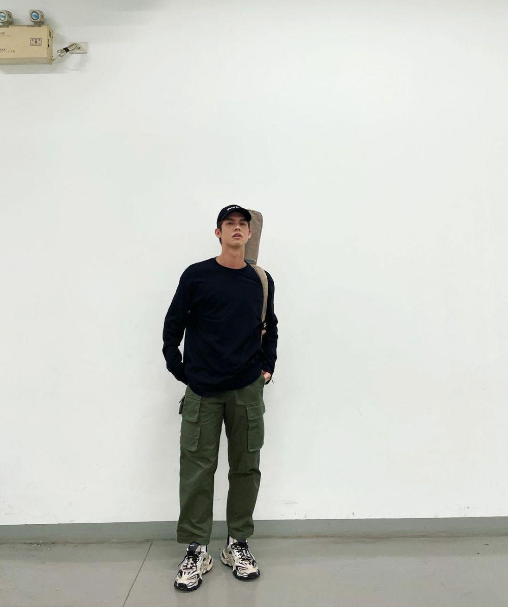 Bright Vachirawit (instagram.com/bbrightvc)