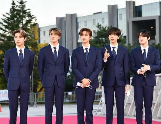 NCT (instagram.com/koreadispatch/)
