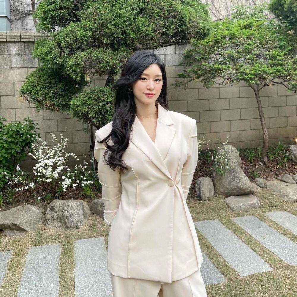 potret Choi Seo Eun, Miss Korea 2021 (instagram.com/4x4ischoi)