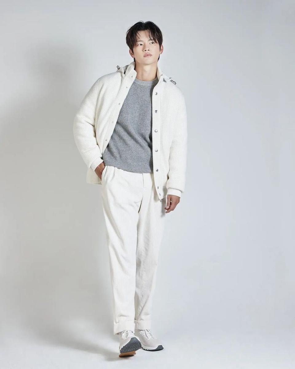 Seo In Guk (instagram.com/seo_cccc)