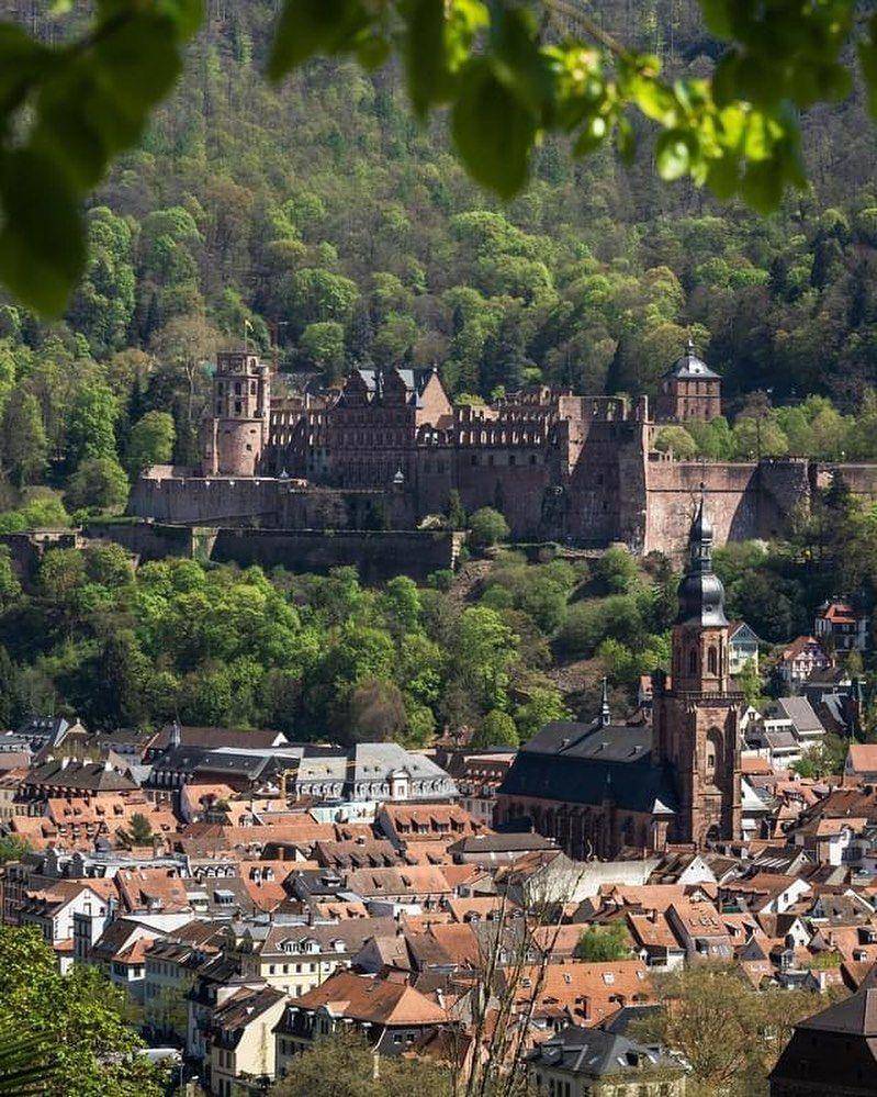 Kastil Heidelberg Jerman (instagram.com/cntravelerspain)