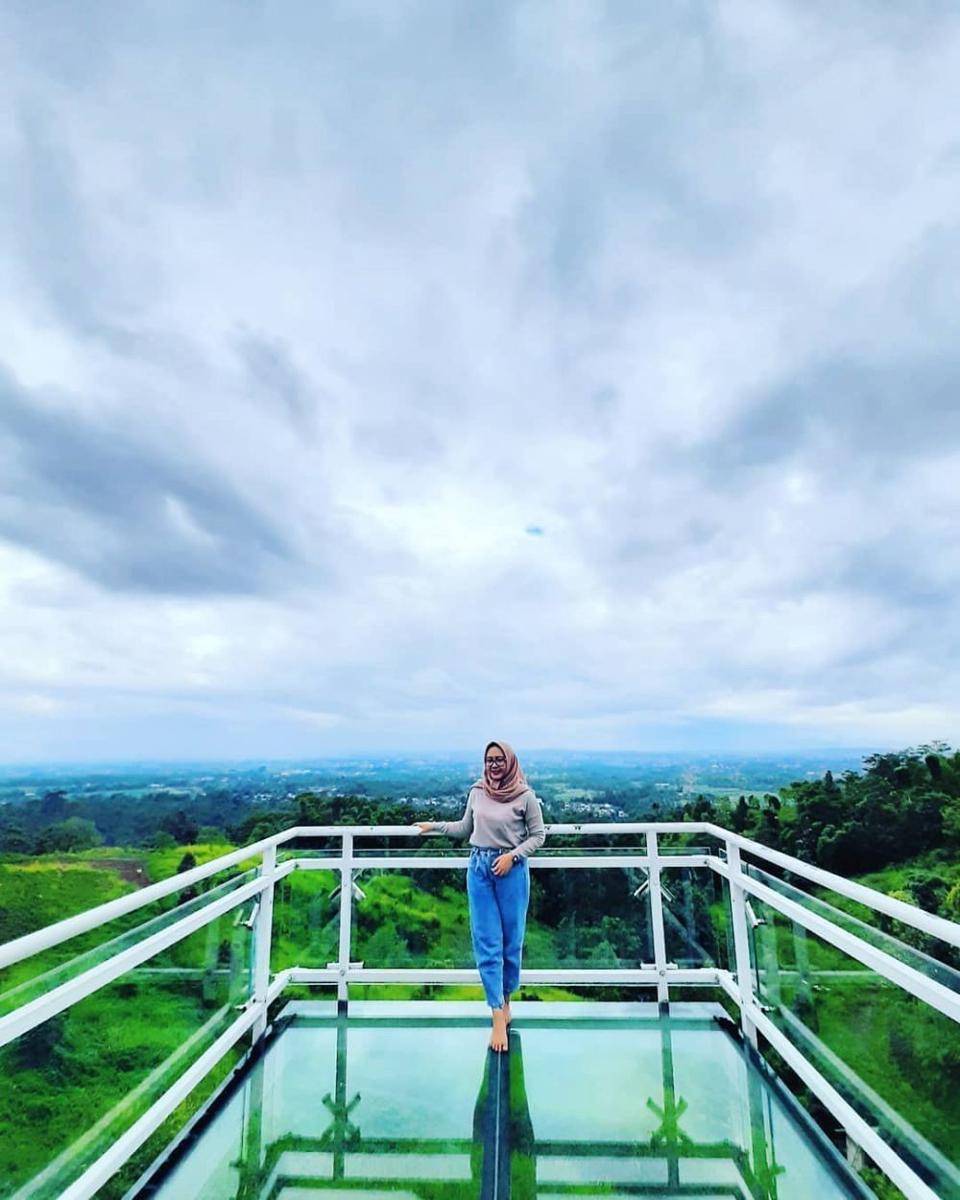 Caping Park, Purwokerto (instagram.com/nlaely_)