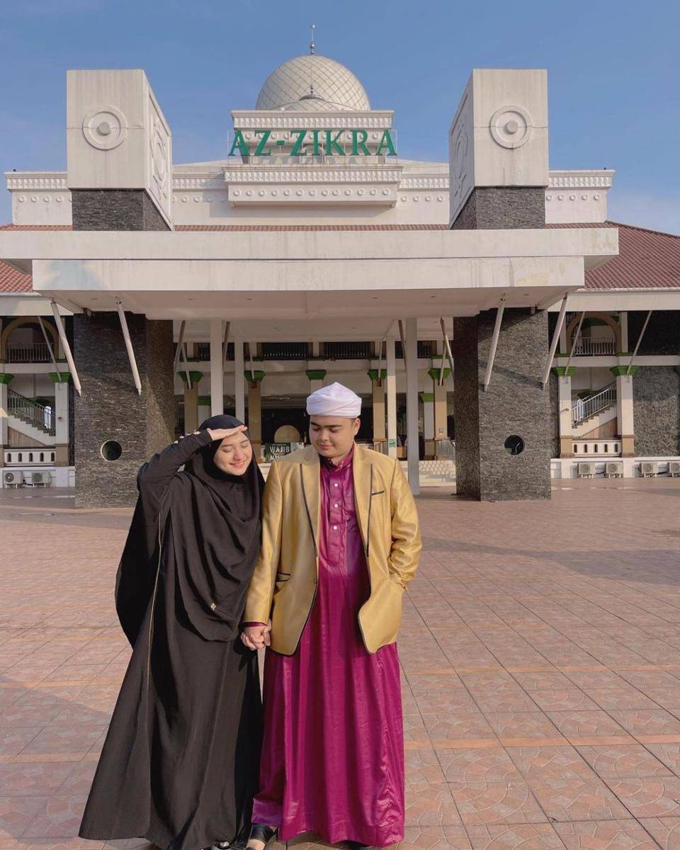 Ameer Azzikra (instagram.com/ameer_azzikra)