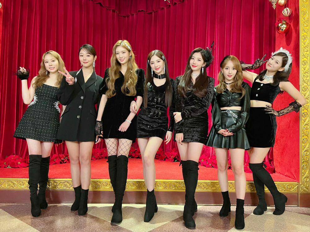 Cherry Bullet (twitter.com/Cherrybullet)