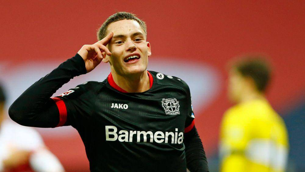 potret selebrasi gol Florian Wirtz (twitter.com/bayer04_en)