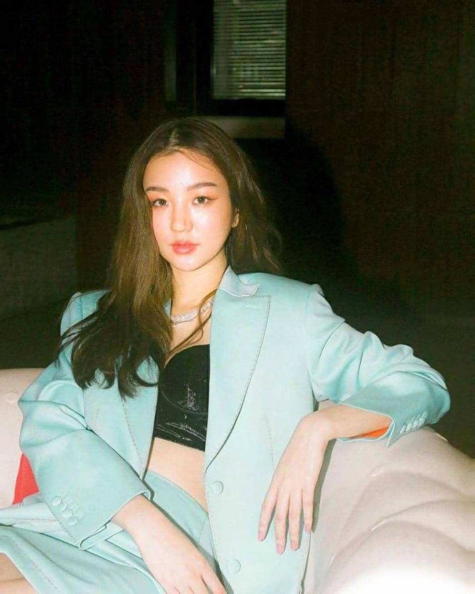 Thanaerng (instagram.com/thanaerngnin)