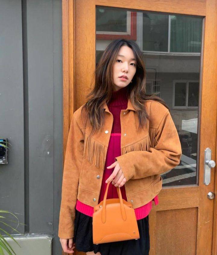 Lee Ho Jung (instagram.com/holly608)