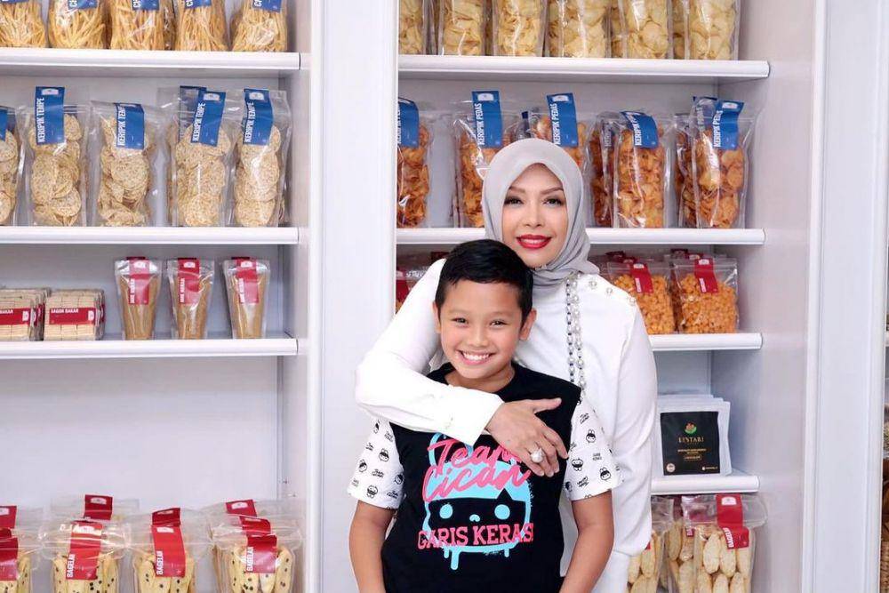 Nur Asia istri Sandiaga Uno (instagram.com/nurasiauno)