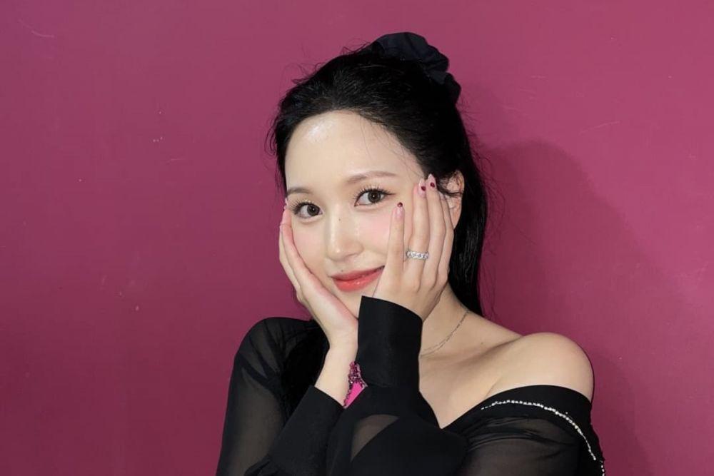 5 Idol KPop Ini Ternyata Fanboy dan Fangirl Sejati