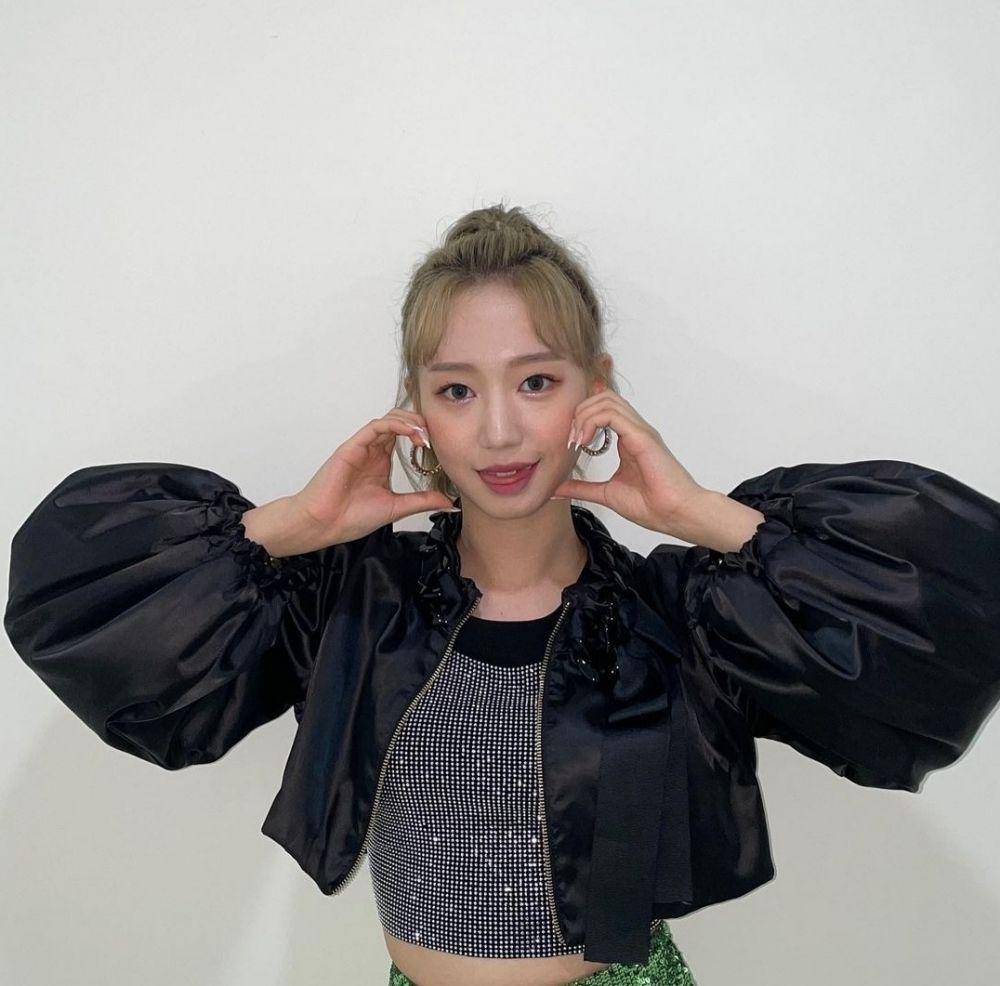 ZUU Secret Number (instagram.com/secretnumber.official)