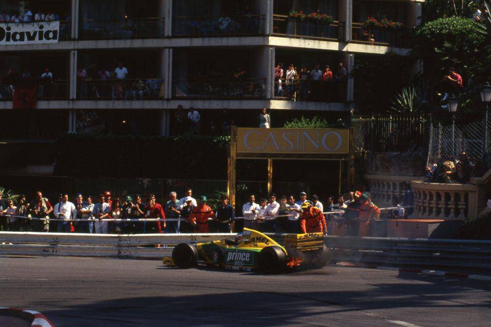 Michael Schumacher gagal finis pada GP Monaco 1993 (the-race.com)