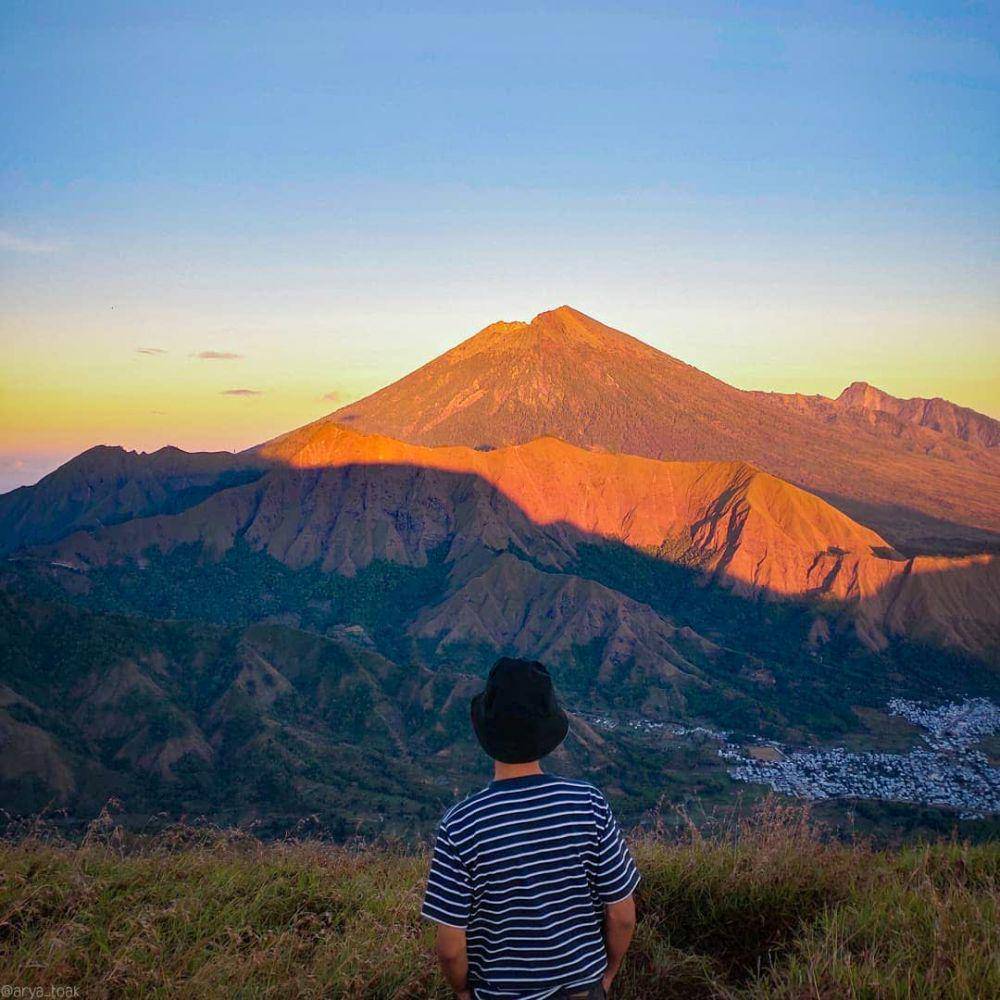 pemandangan dari Bukit Nanggi (instagram.com/arya_toak)
