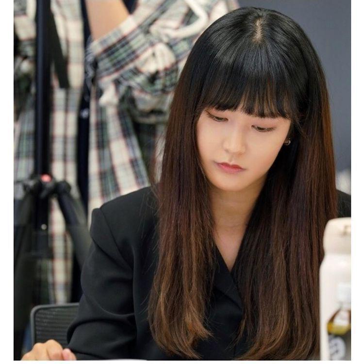 Suasana script reading Snowdrop (instagram.com/kdramanews.id)