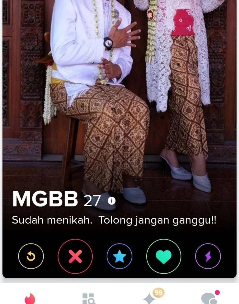 bio profil Tinder kocak (twitter.com/bertinder)