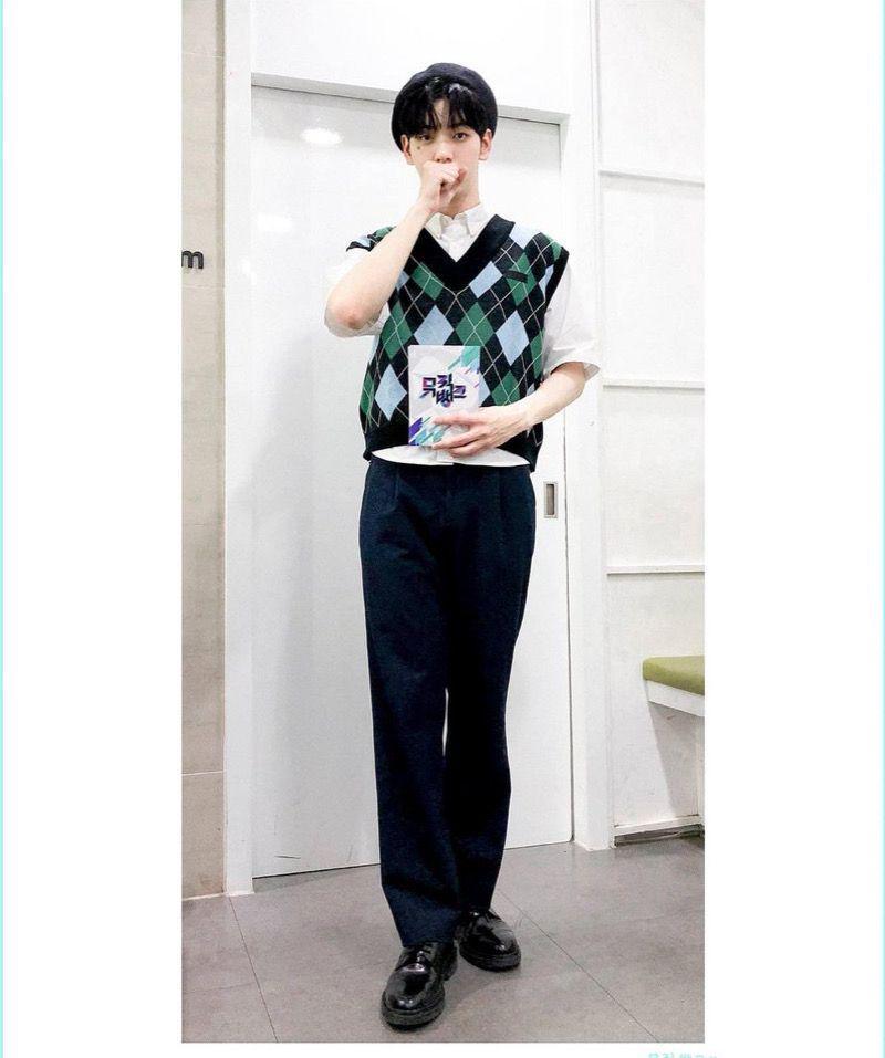 Outfit Soobin TXT (twitter.com/sash_tea)