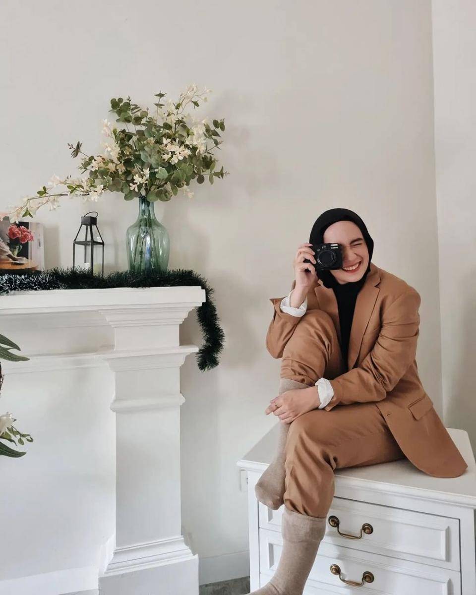 potret terbaru rumah Arya Saloka (Instagram.com/anneofficial1990)
