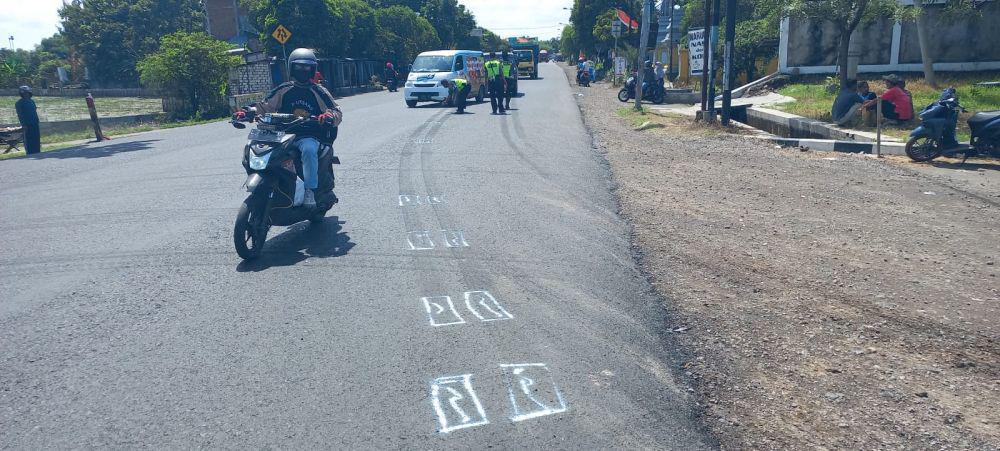Satu orang tewas usai terlindas bus di jalur Nasional Babat-Tuban. Dok Satlantas Polres Tuban