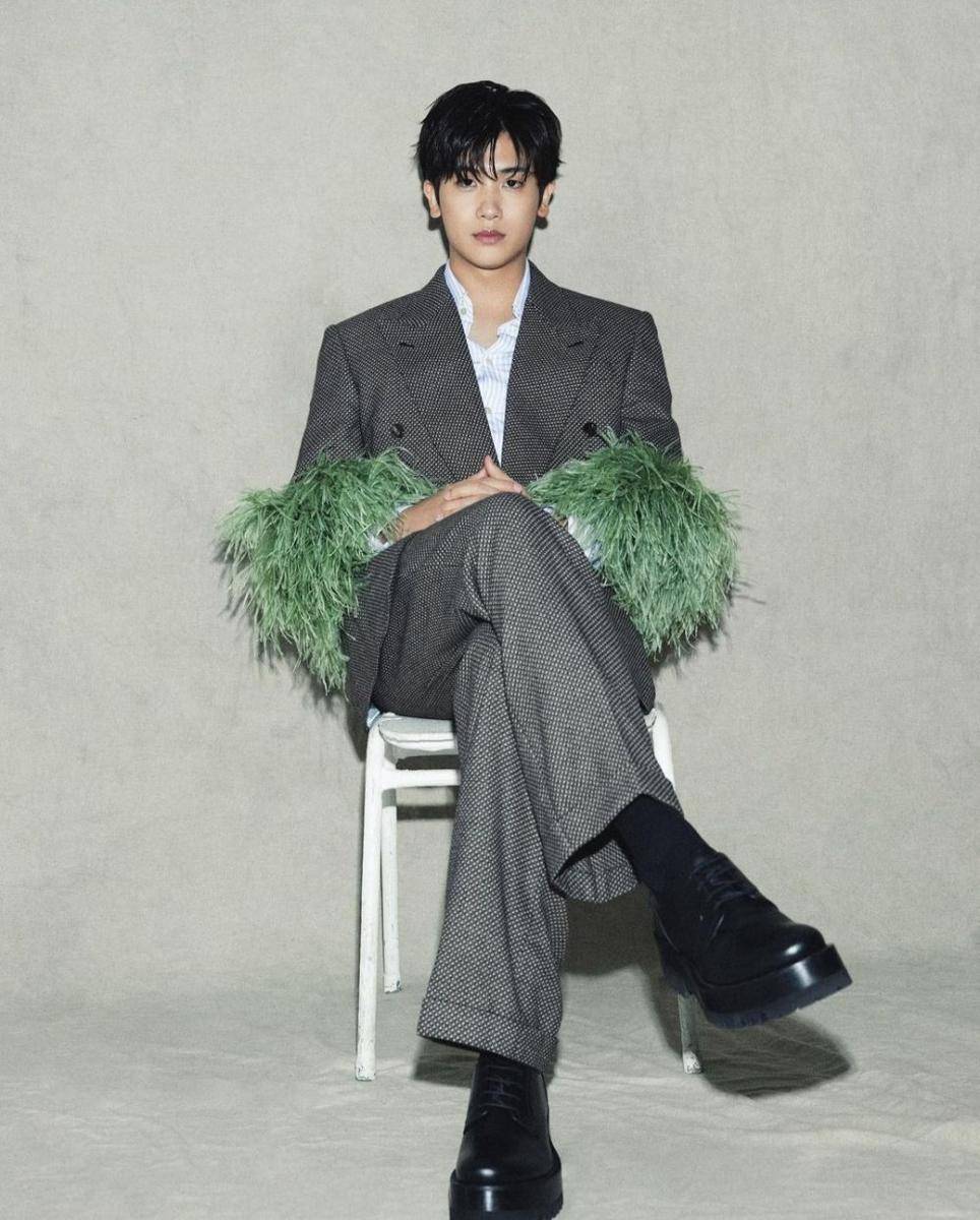 Park Hyung Sik (instagram.com/phs1116)