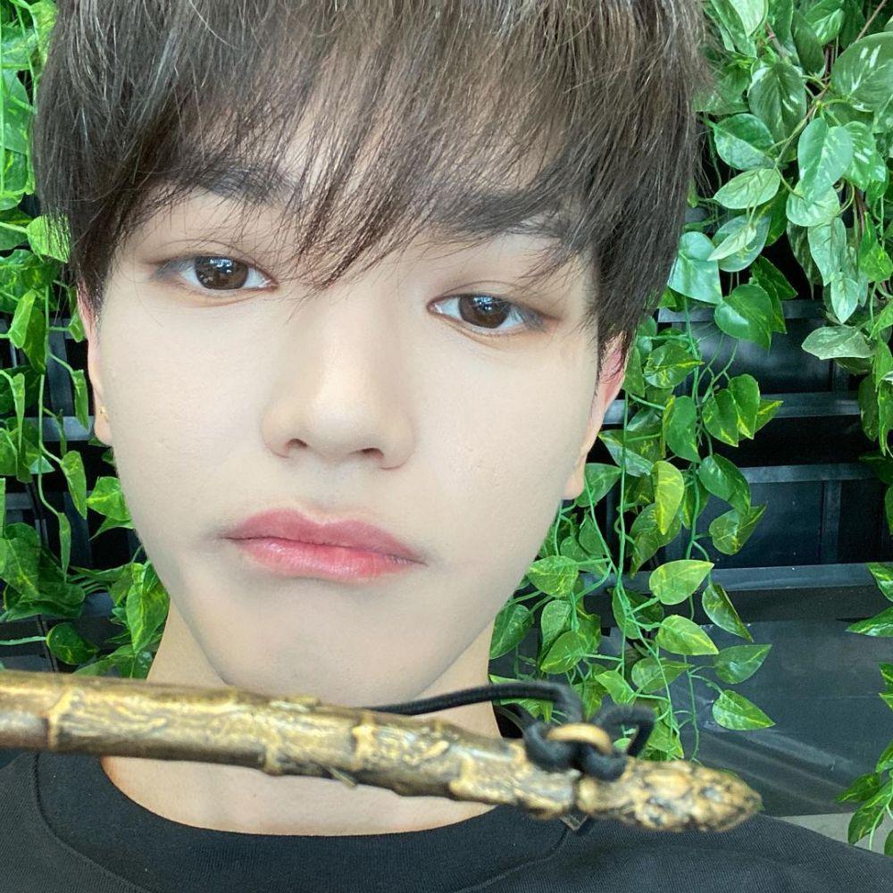 Taeyoung (instagram.com/taeoxo_nct)