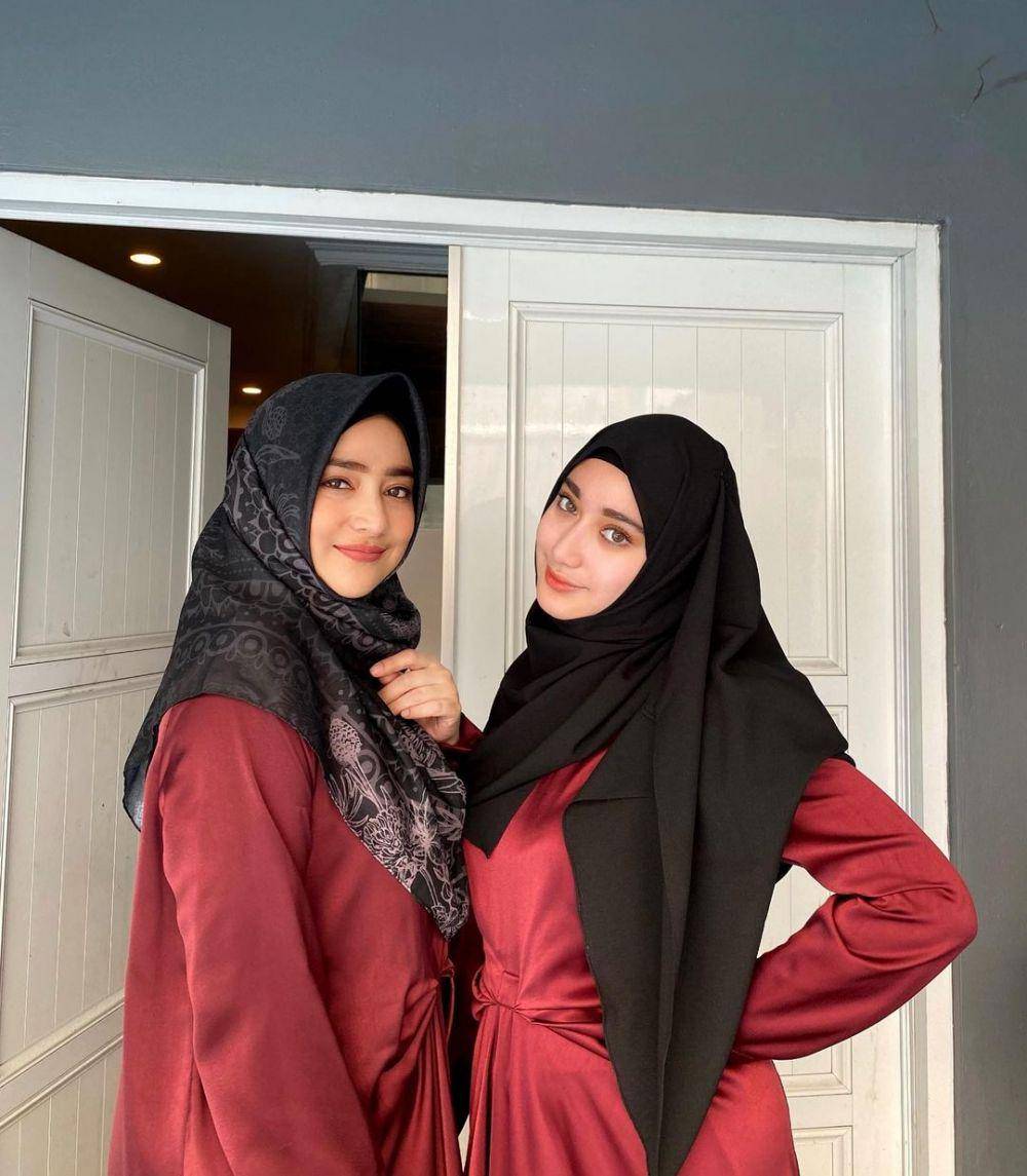 Cindy Fatikasari dan Tengku Syaira Anataya (instagram.com/cindyfatikasari18)