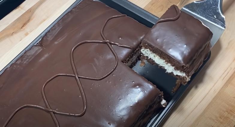 Resep Kinder Delice Cake, Nyoklat Banget!