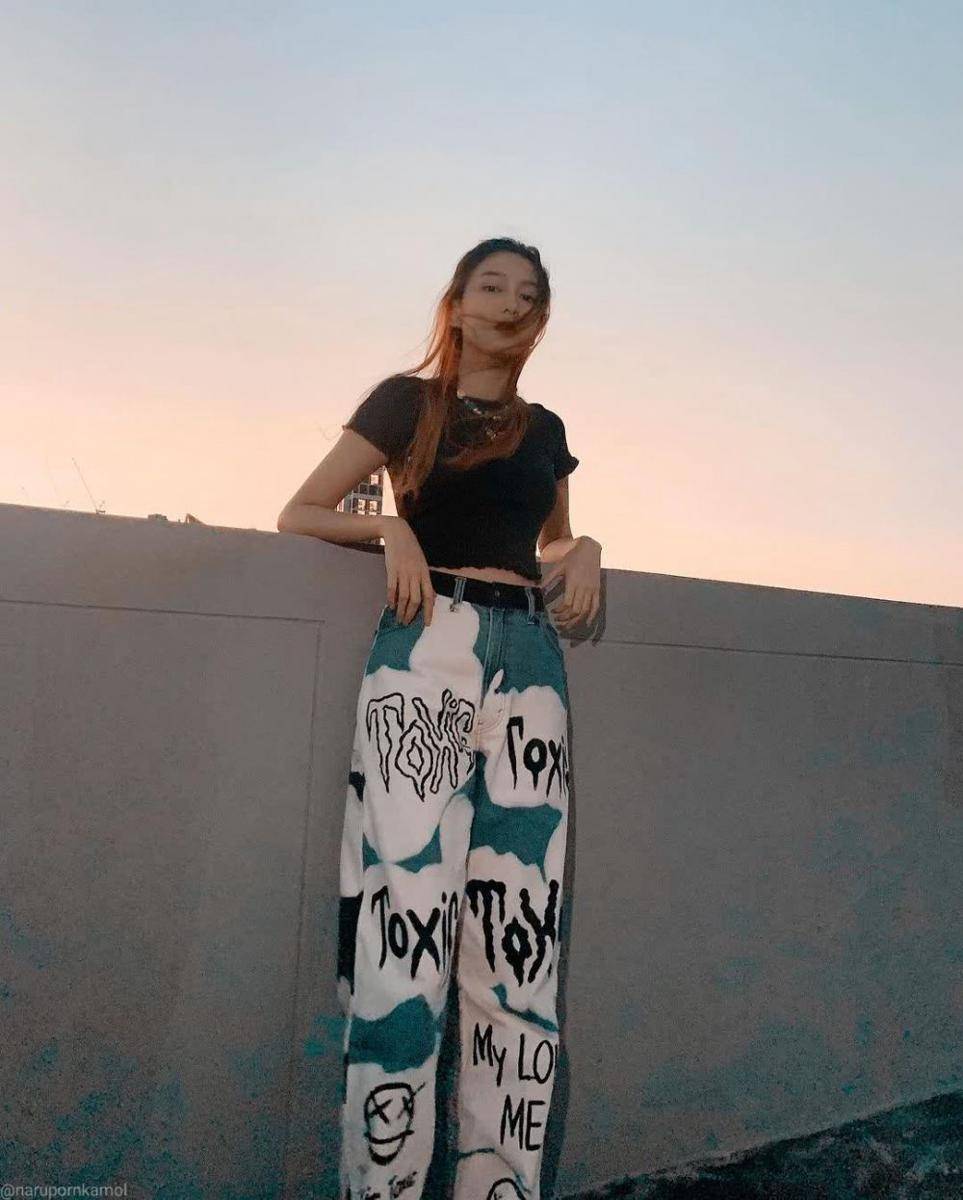 Praew Narunpornkamol ( instagram.com/narunpornkamol)