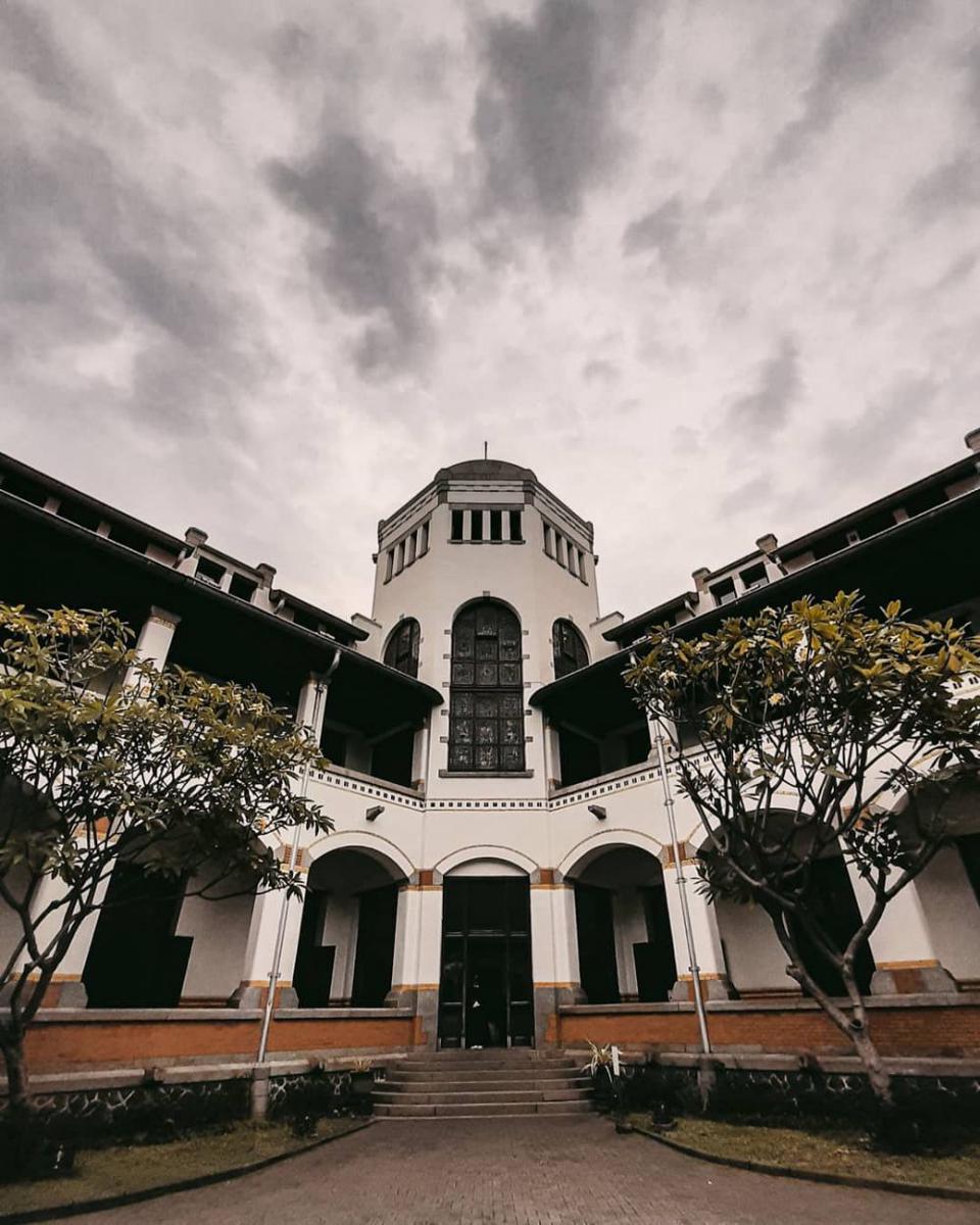 Gedeng Lawang Sewu (instagram.com/fajrinherris)