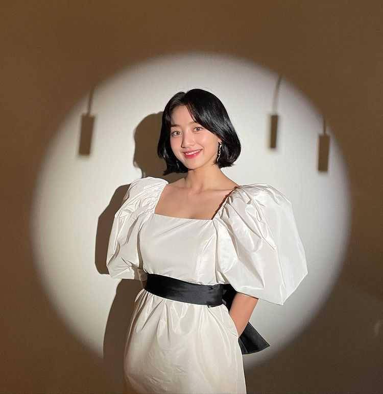 Jihyo TWICE (instagram.com/twicetagram)